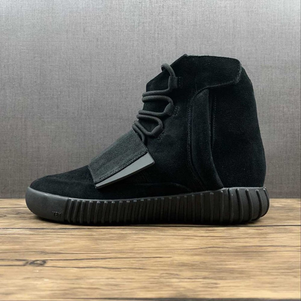 Adidas Yeezy Boost 750 Triple Black Unisex Sneakers